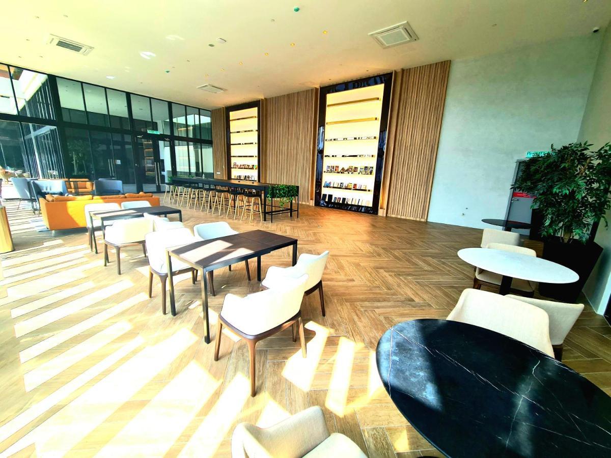 Beacon Executive Premium Suite Τζωρτζ Τάουν Εξωτερικό φωτογραφία